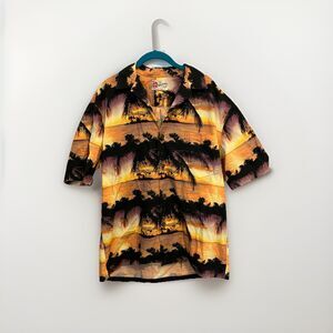 Hilo Hattie The Hawaiian Original Shirt Mens Medium Multi Palm Leaf Button Down